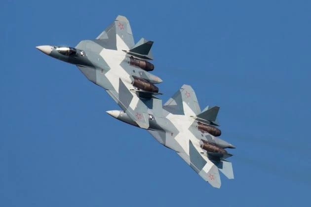 Su-57: Αποκαλυπτικά πρώτα πλάνα επιχειρήσεων του stealth μαχητικού στη Συρία (βίντεο)